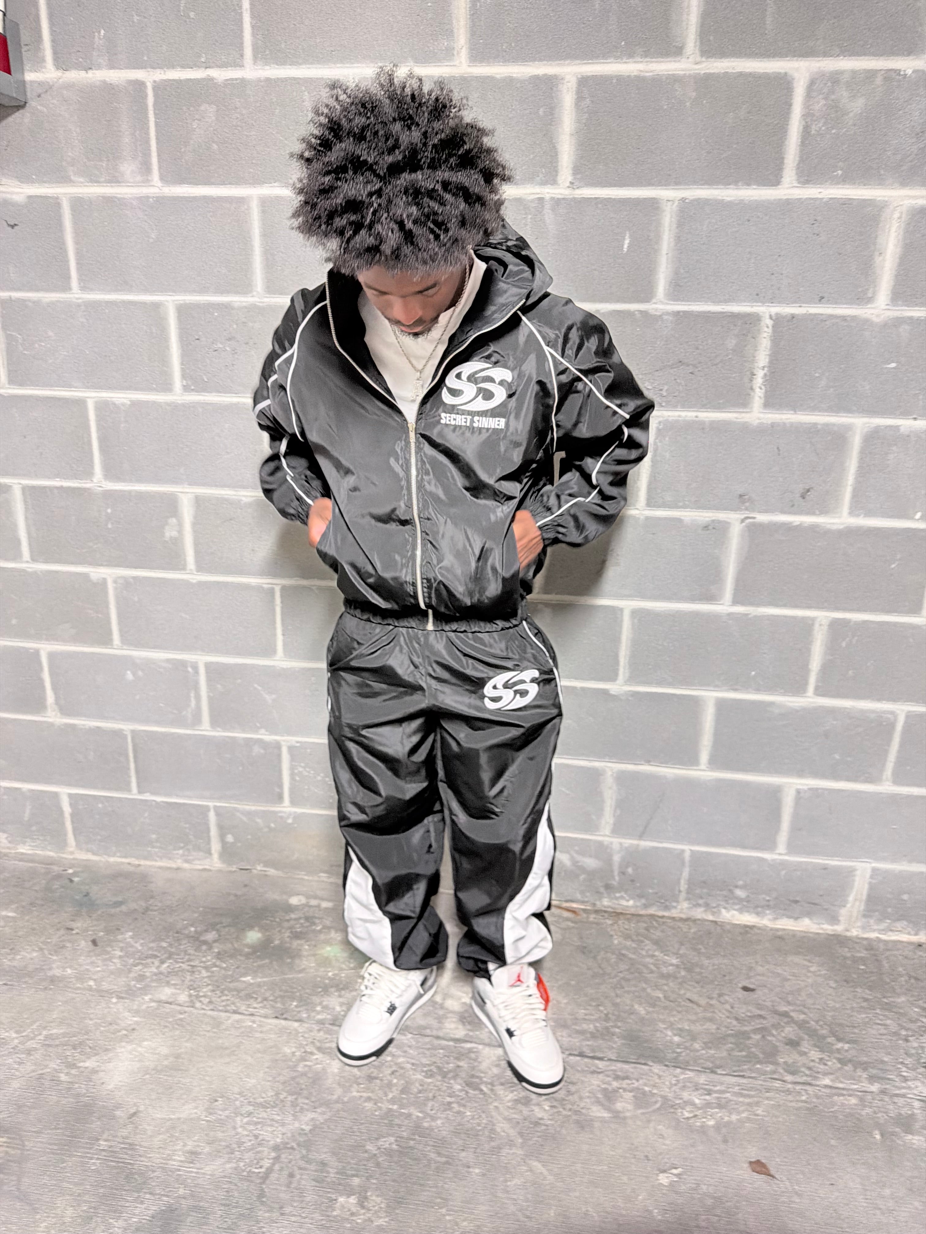 Secret Sinners Essentials Set (Black)